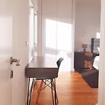 Lxluxhome - Family And Cozy - Ac - Parking - Lift Apartman Lisboa