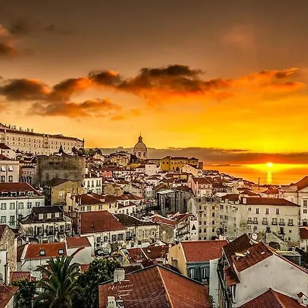 Lxluxhome - Family And Cozy - Ac - Parking - Lift Lejlighed Lisboa