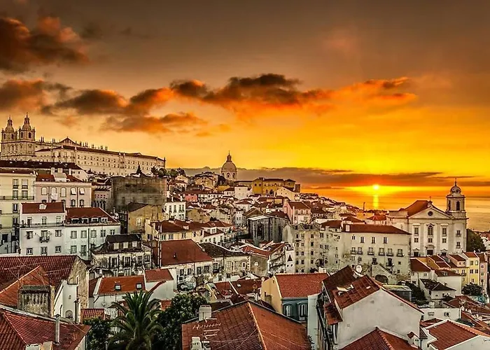 Lxluxhome - Family And Cozy - Ac - Parking - Lift Apartment Lissabon